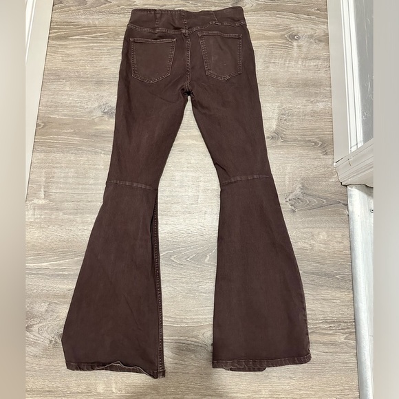 We The Free Penny Pull-On Flare Jeans - Picture 5 of 7